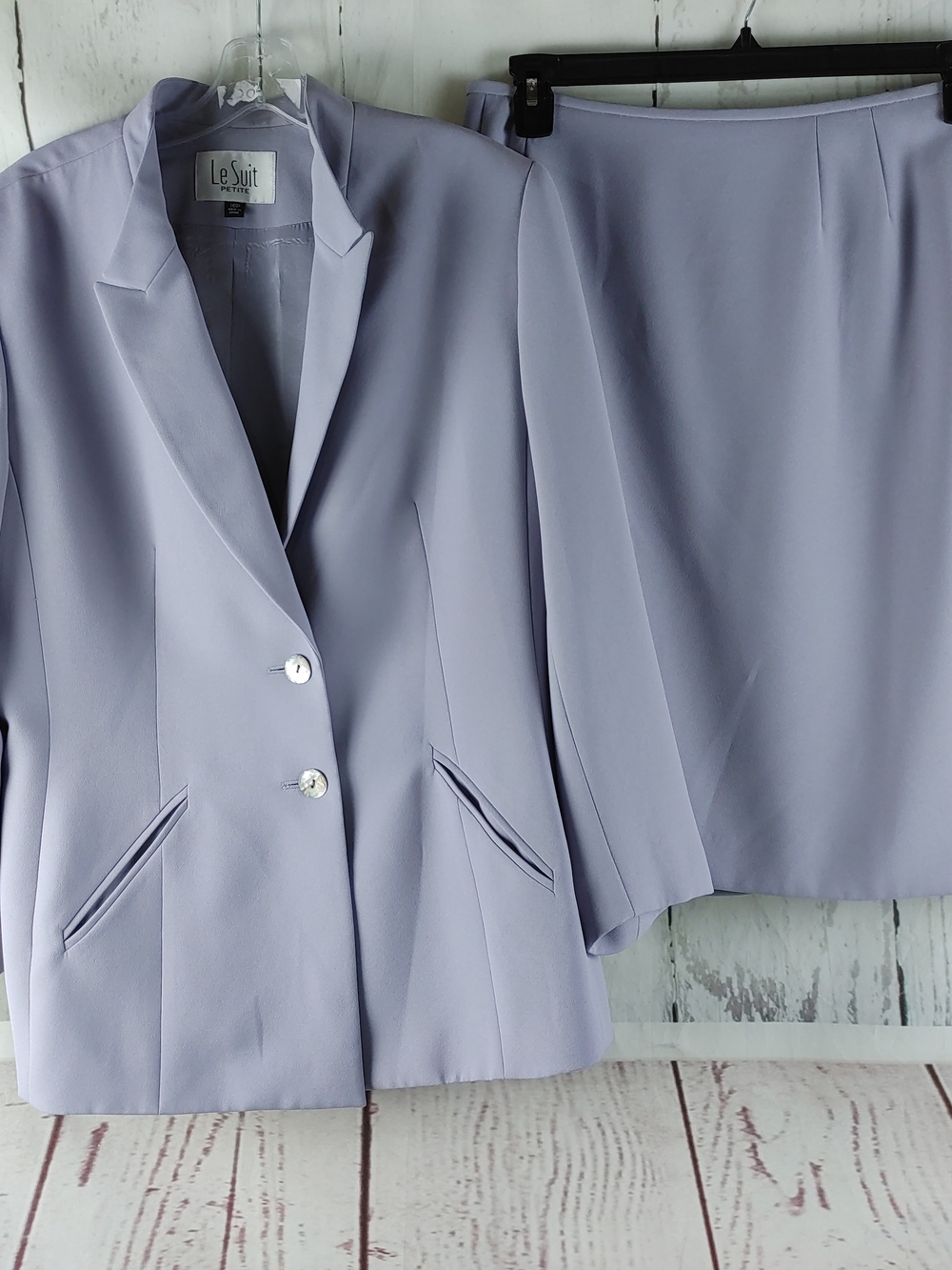 Le Suit Women's Lavender Two-Piece Blazer & Skirt Set